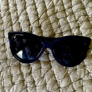 Navy sunglasses made in Italy by Giorgio Armani
